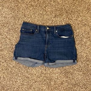 Levi denim shorts, mid rise, cuffed